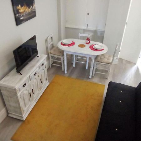 Art District Sunrise 1F Apartment Porto Luaran gambar