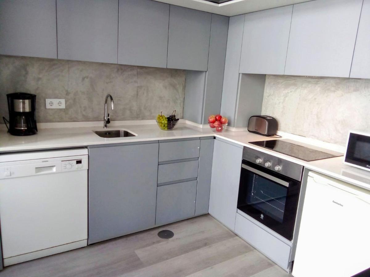 Art District Sunrise 1F Apartment Porto Luaran gambar